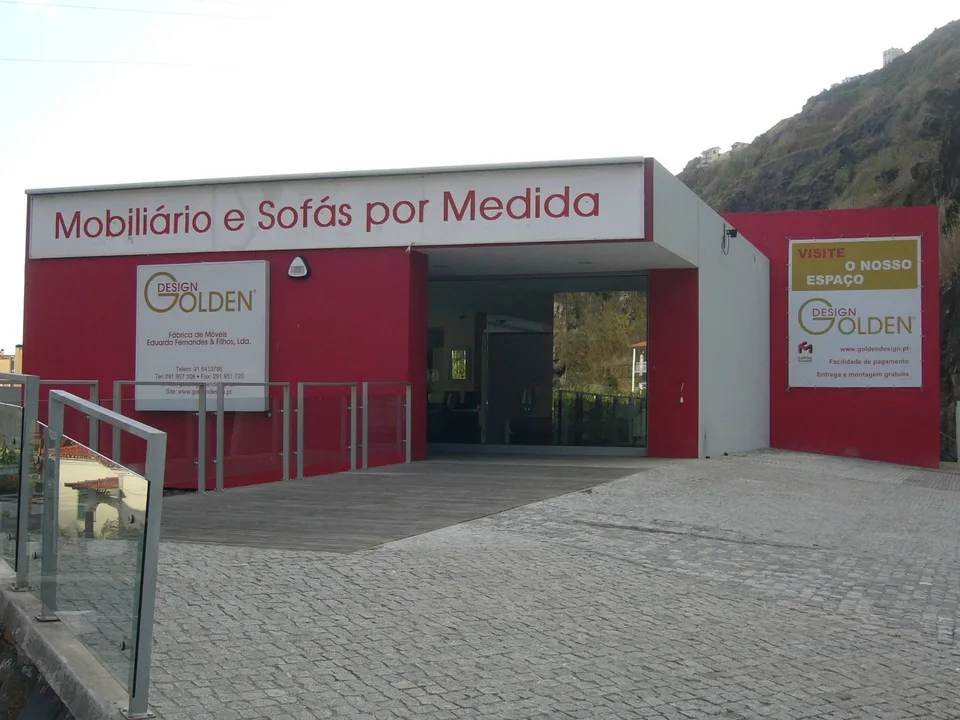Front and entrance of the Golden Design store in Ribeira Brava
